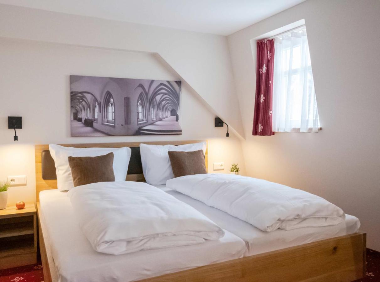 Klostergasthof Heidenheim - Hotel Garni Экстерьер фото