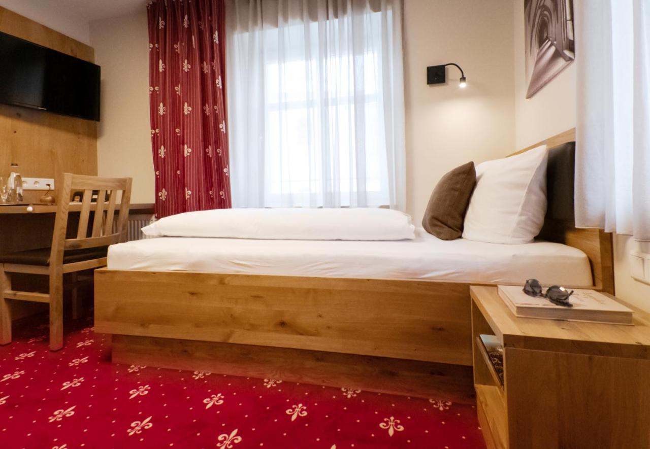 Klostergasthof Heidenheim - Hotel Garni Экстерьер фото